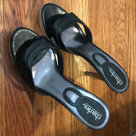 Women’s Charles David heel - Picture 1 of 2
